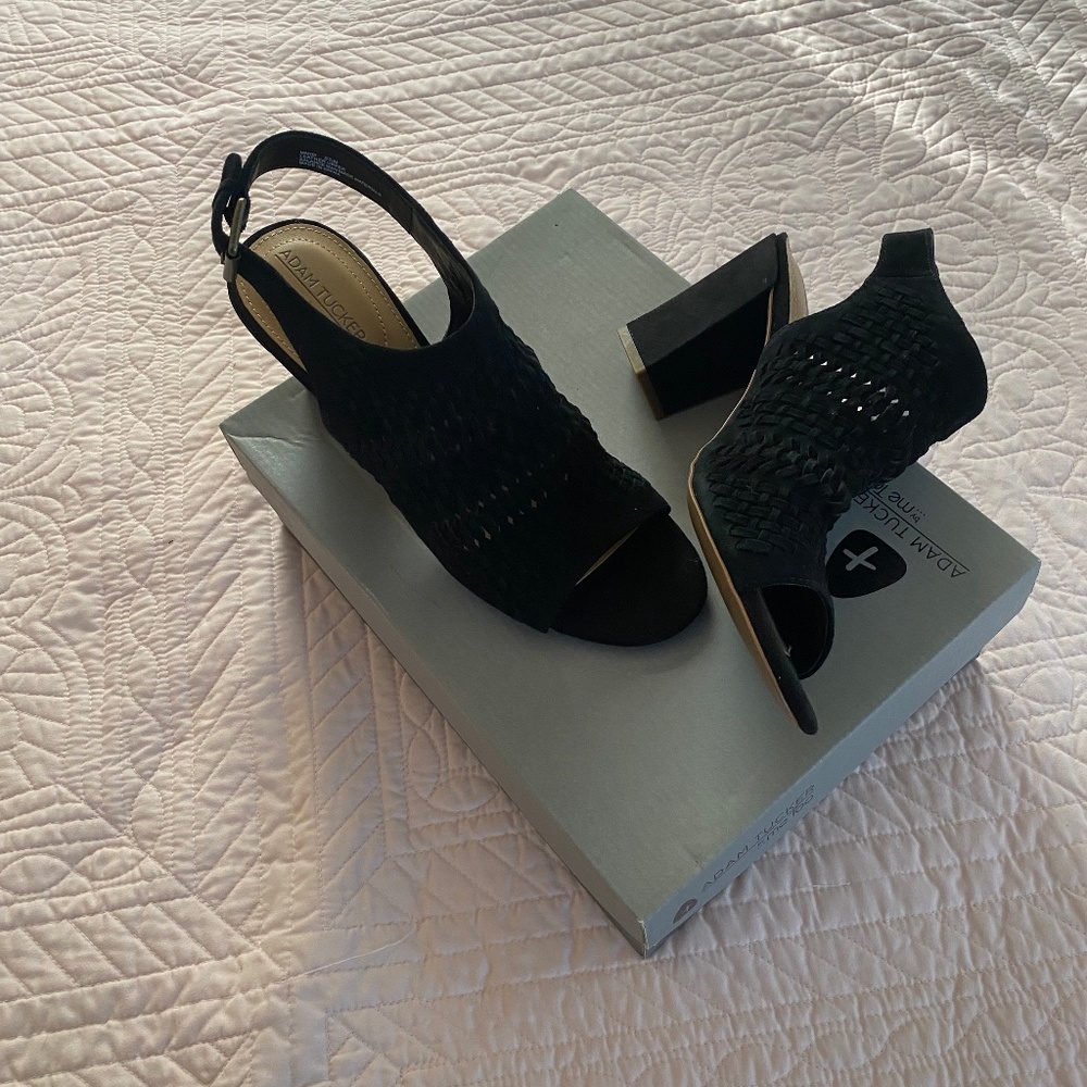 ADAM TUCKER by Me Too Suede Sandals